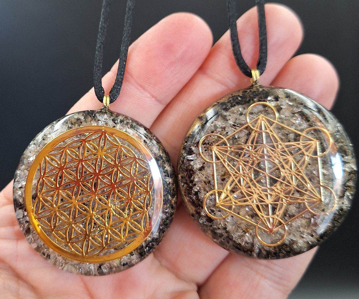 Orgonitni obesek s citrinom  sonna energija obilja in radosti